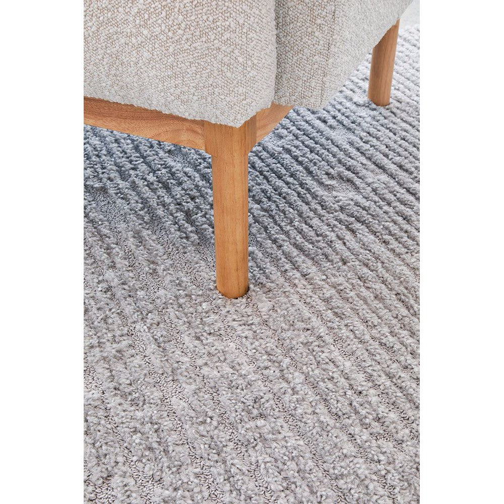 Marigold Suri Rug in Silver