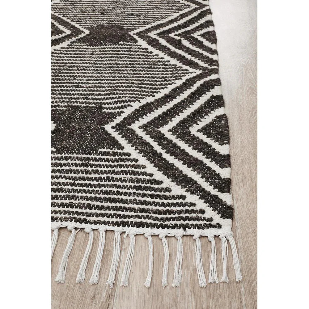 Miller Rhythm Dance Charcoal Rug - ICONIC RUGS