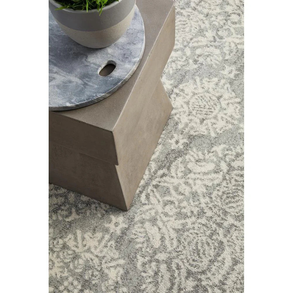 Mirage Gwyneth Stunning Transitional Silver Round Rug - ICONIC RUGS