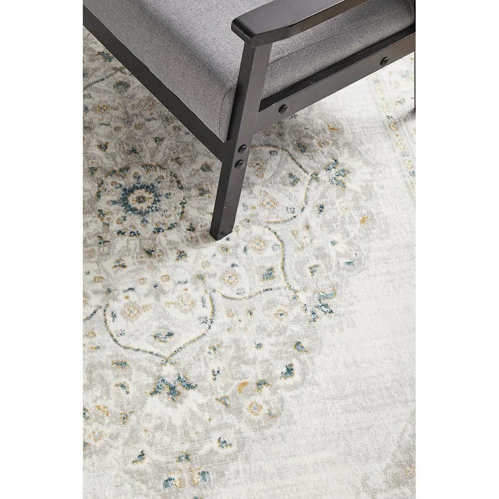 Emotion 77 Green - ICONIC RUGS