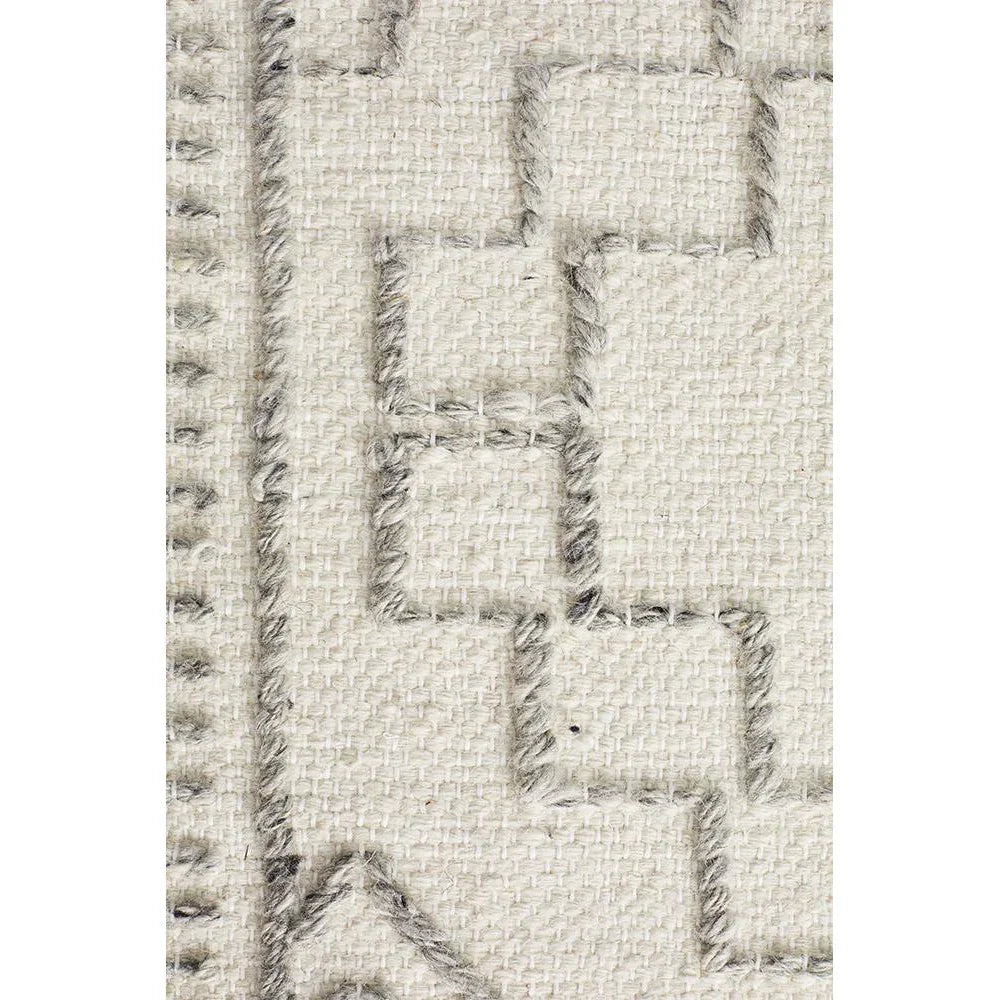 Hudson 802 Ivory Rug