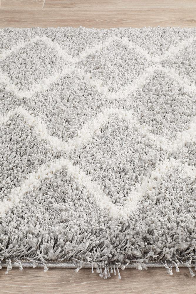 Saffron 22 Silver Runner Rug - ICONIC RUGS