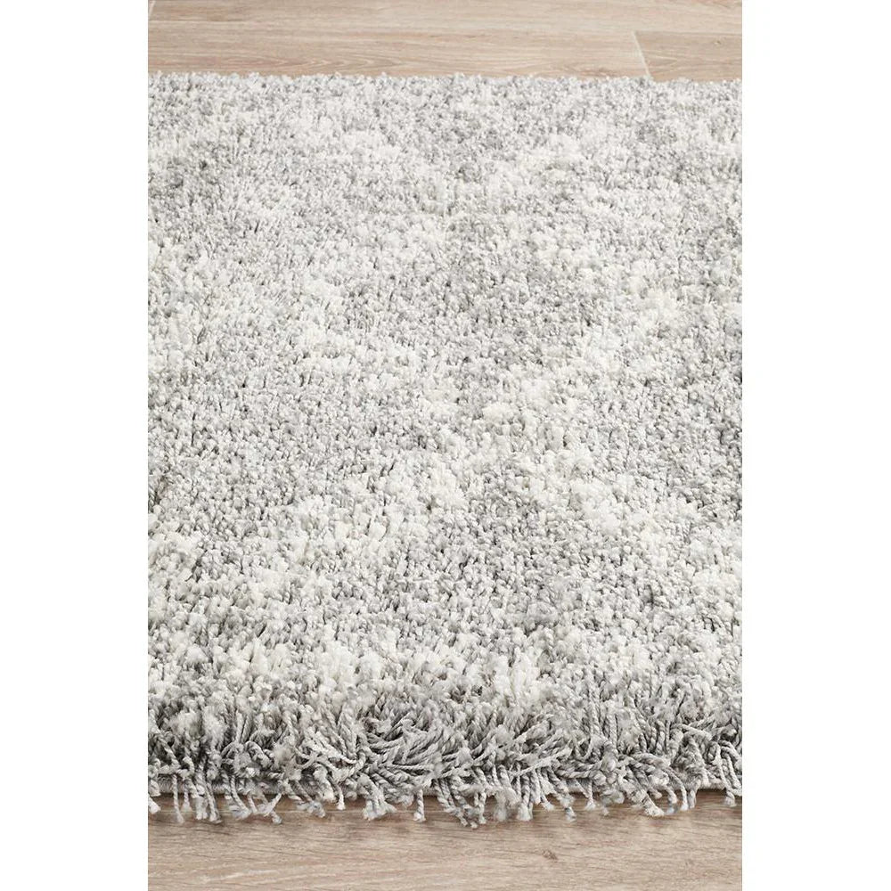 Saffron 33 Silver Runner Rug - ICONIC RUGS
