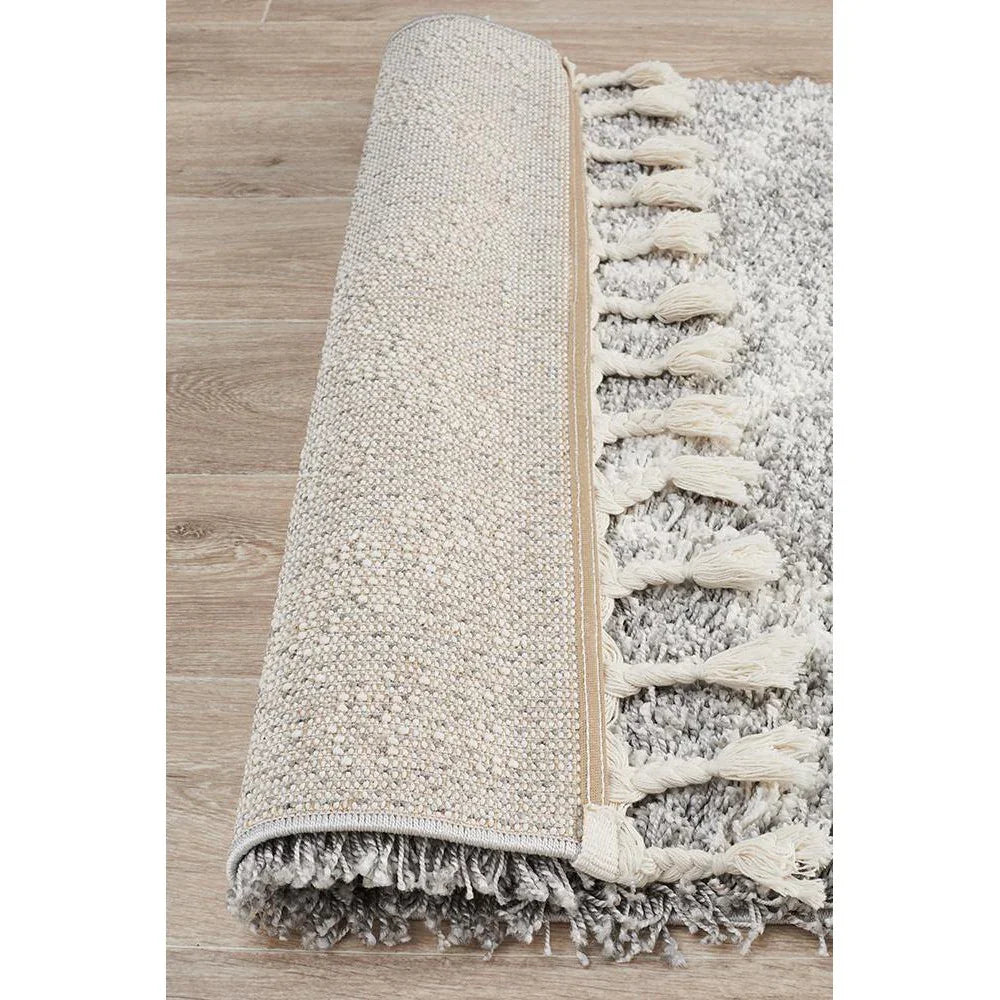 Saffron 33 Silver Runner Rug - ICONIC RUGS