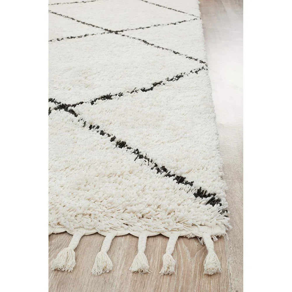 Saffron 22 White Rug - ICONIC RUGS