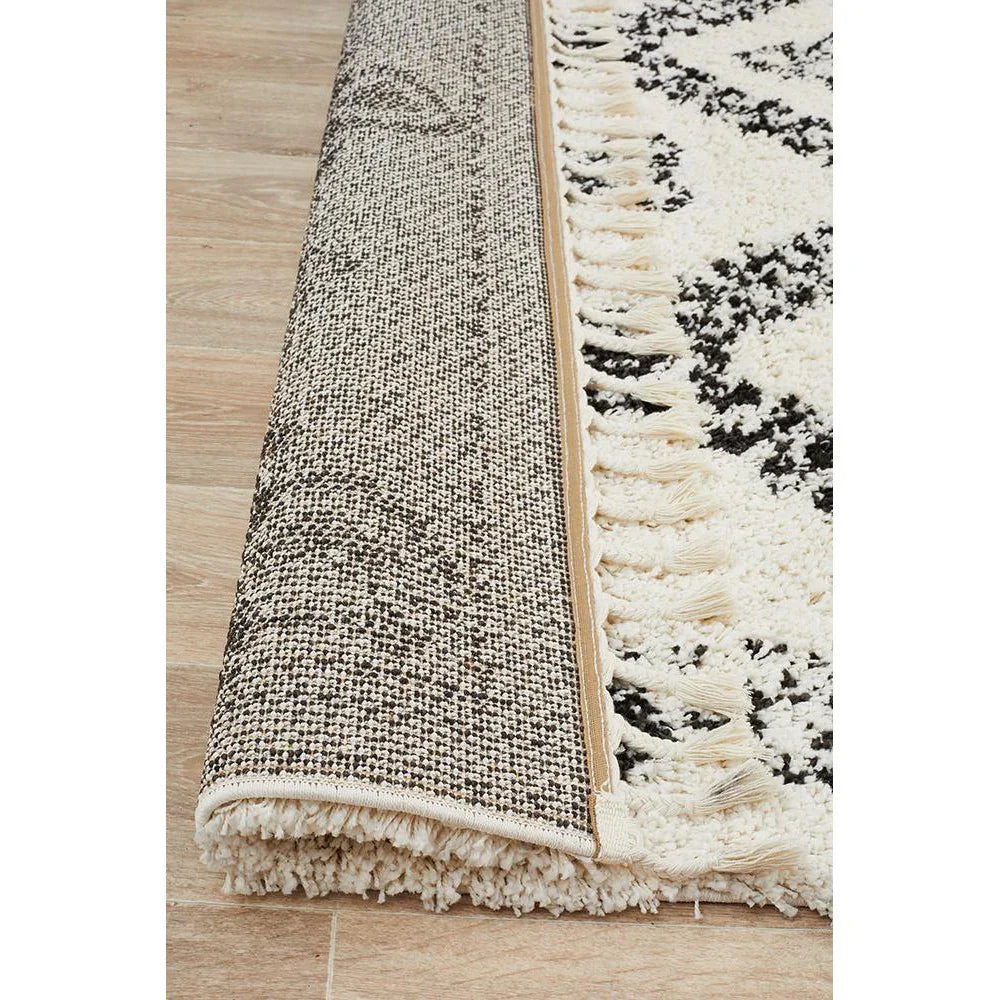 Saffron 33 White Rug - ICONIC RUGS