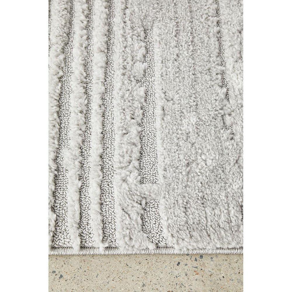 Serenade Ezra Rug in Silver