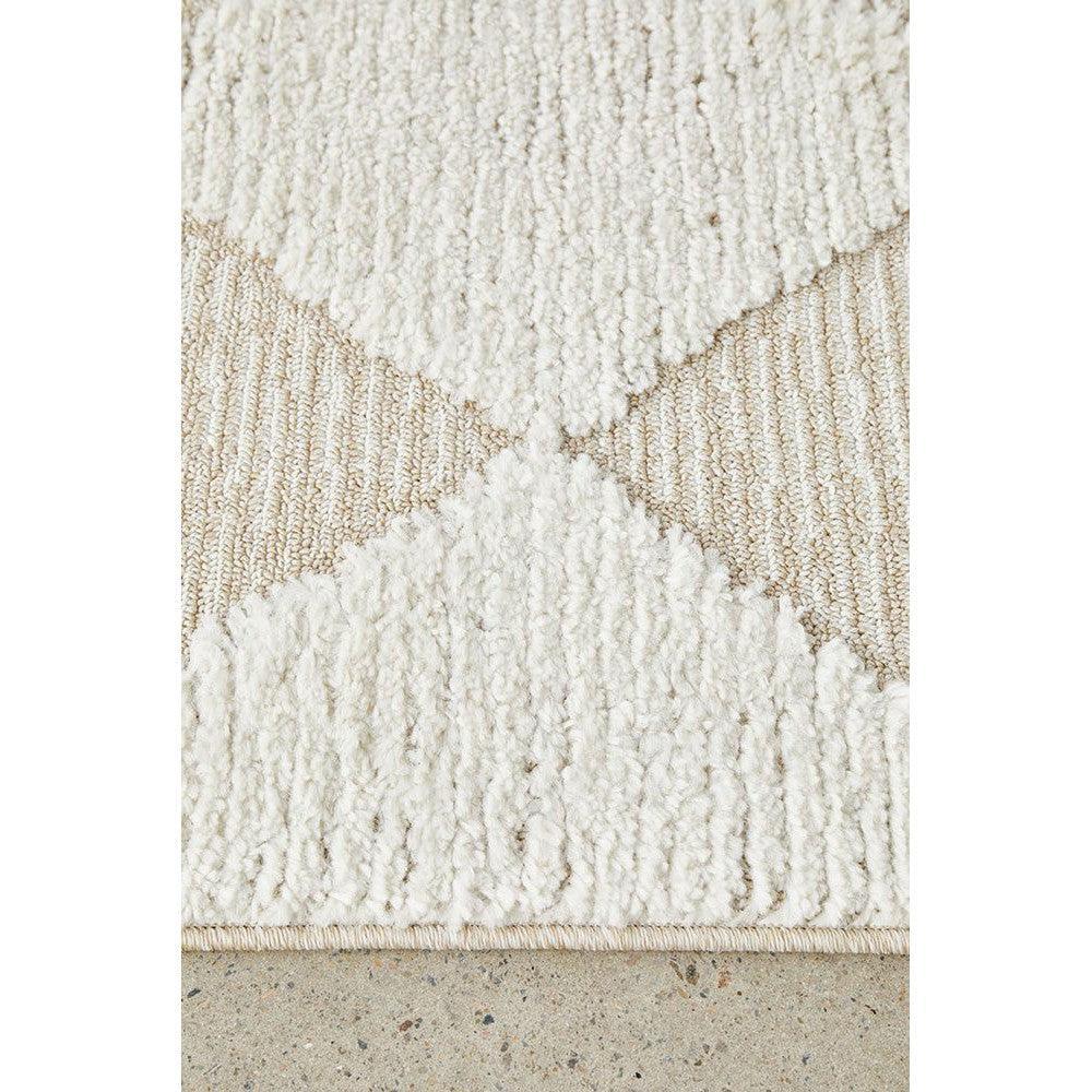 Serenade Yuri Rug in Natural