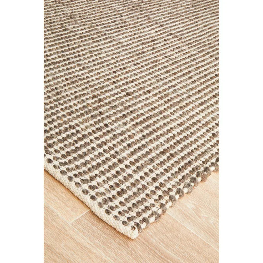 Skandinavian 300 Brown Rug - ICONIC RUGS