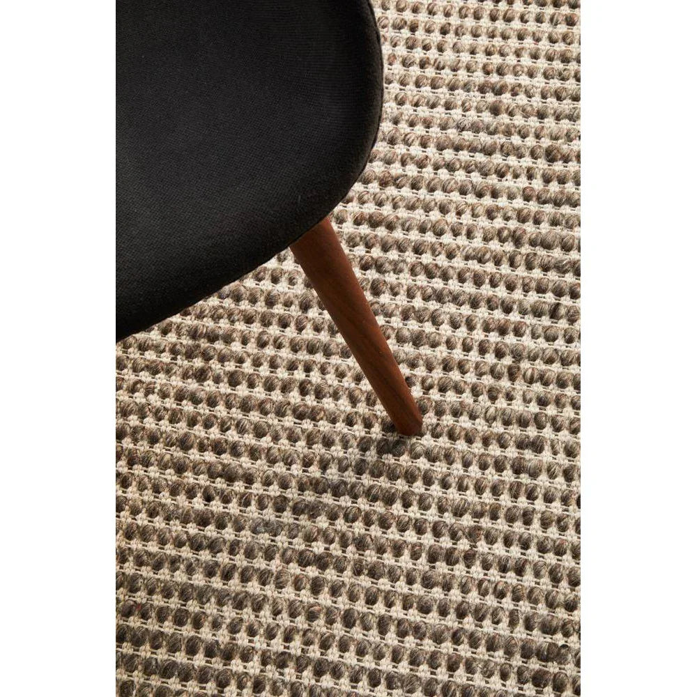 Skandinavian 300 Brown Rug - ICONIC RUGS