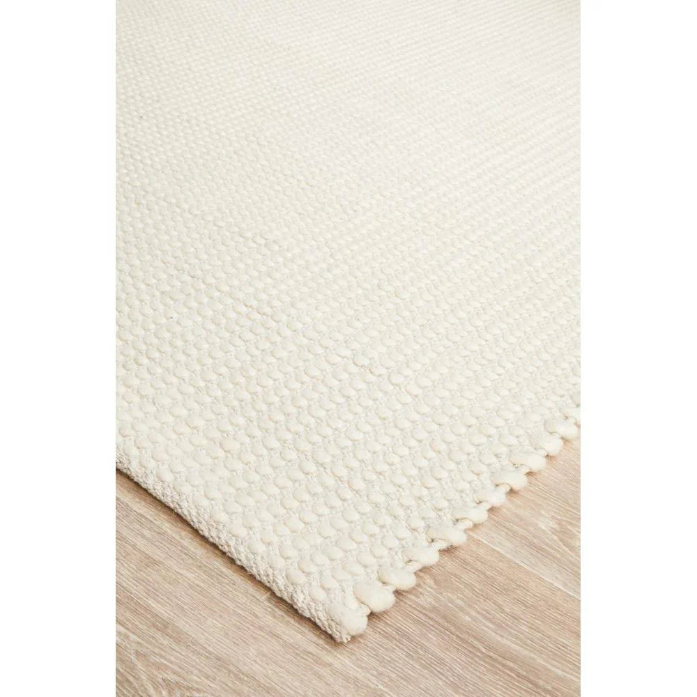 Skandinavian 300 White Rug - ICONIC RUGS