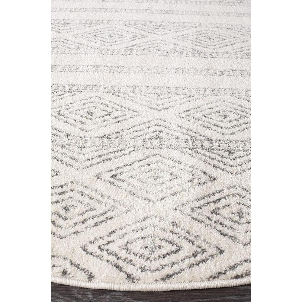 Oasis Salma White And Grey Tribal Round Rug