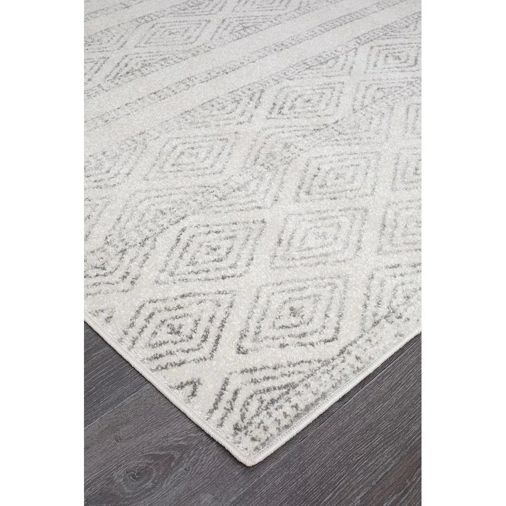 Oasis Salma White And Grey Tribal Rug