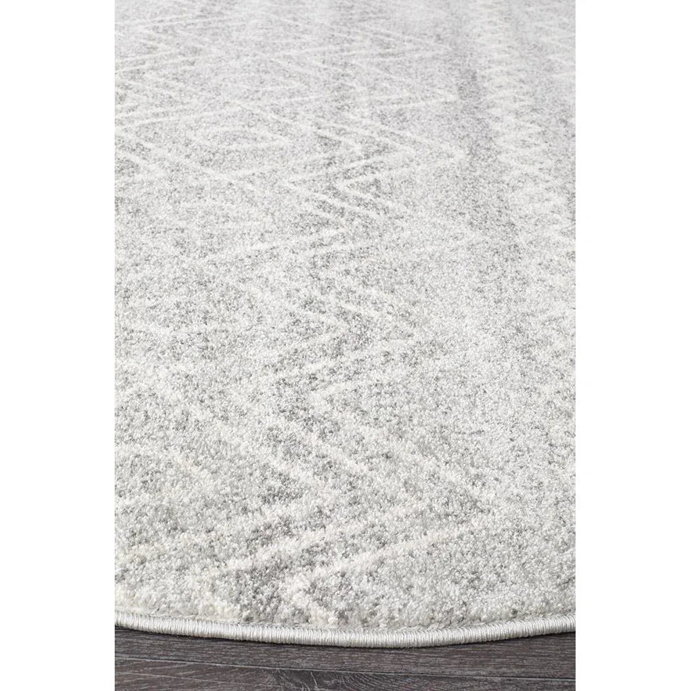 Oasis Selma Silver Tribal Round Rug