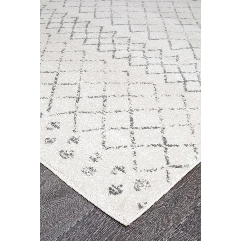 Oasis Selma White Grey Tribal Runner Rug