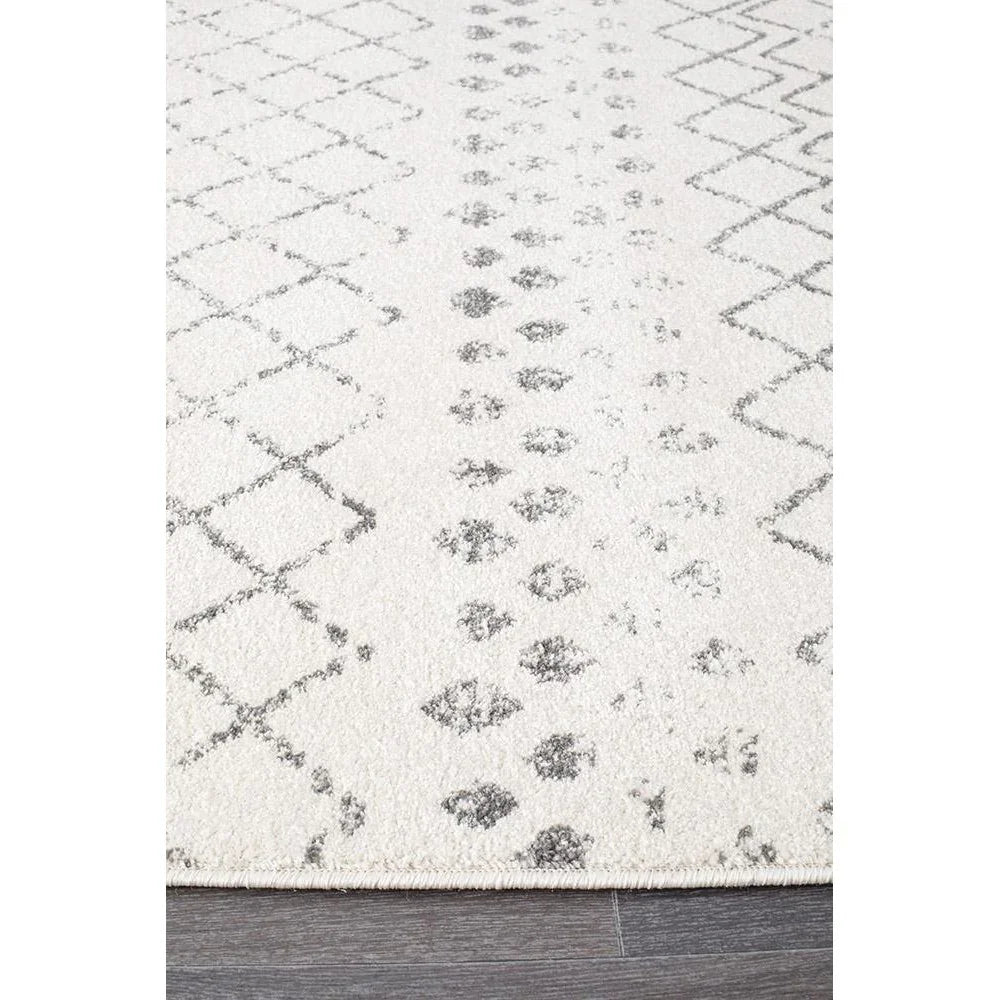 Oasis Selma White Grey Tribal Runner Rug
