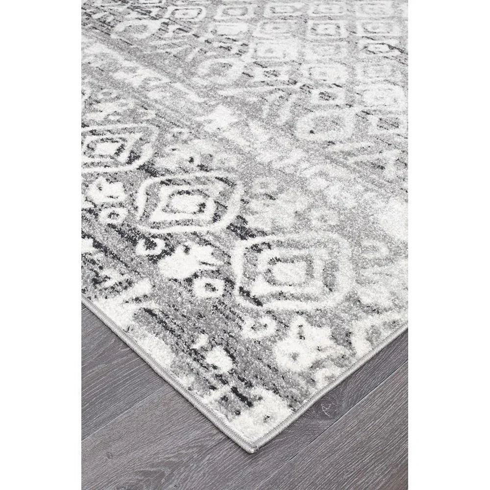 Oasis Zakira Dark Grey Tribal Rug