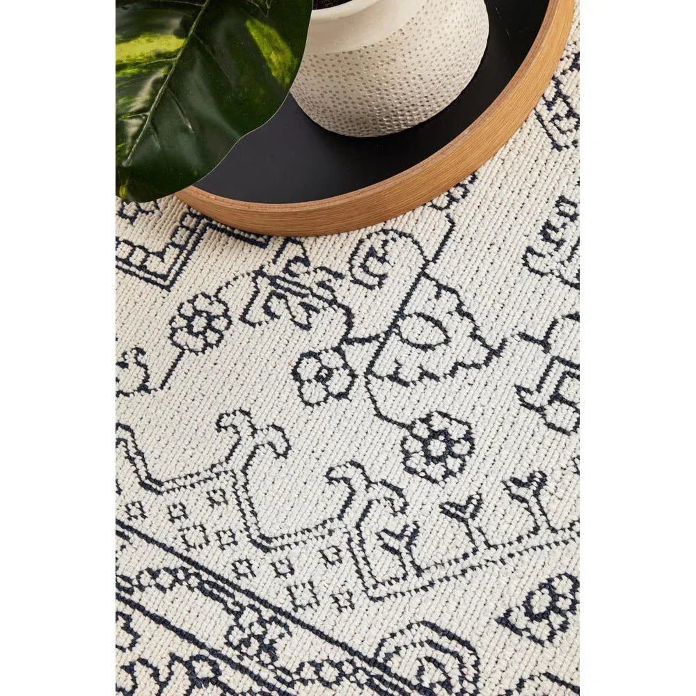 Seaside 5555 White Rug - ICONIC RUGS