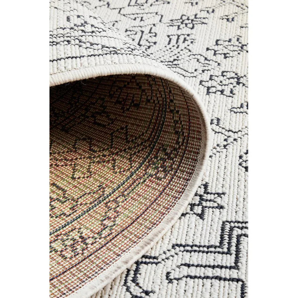 Seaside 5555 White Rug - ICONIC RUGS