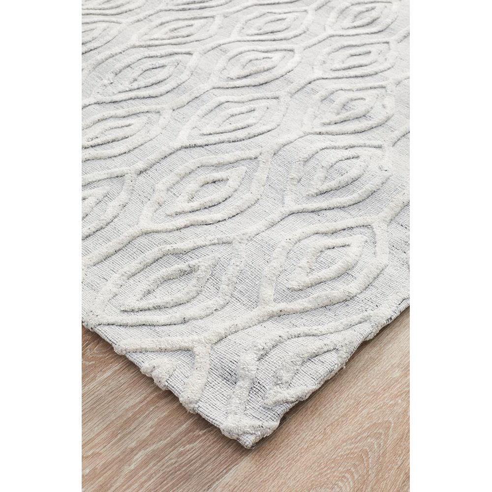 Victor Winter Wish White Modern Wool & Viscose Rug