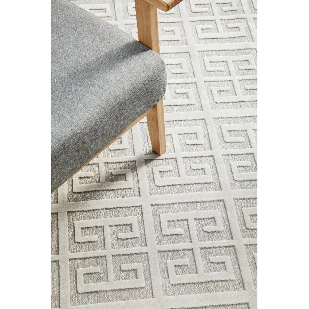 York Brenda Natural White Rug - ICONIC RUGS