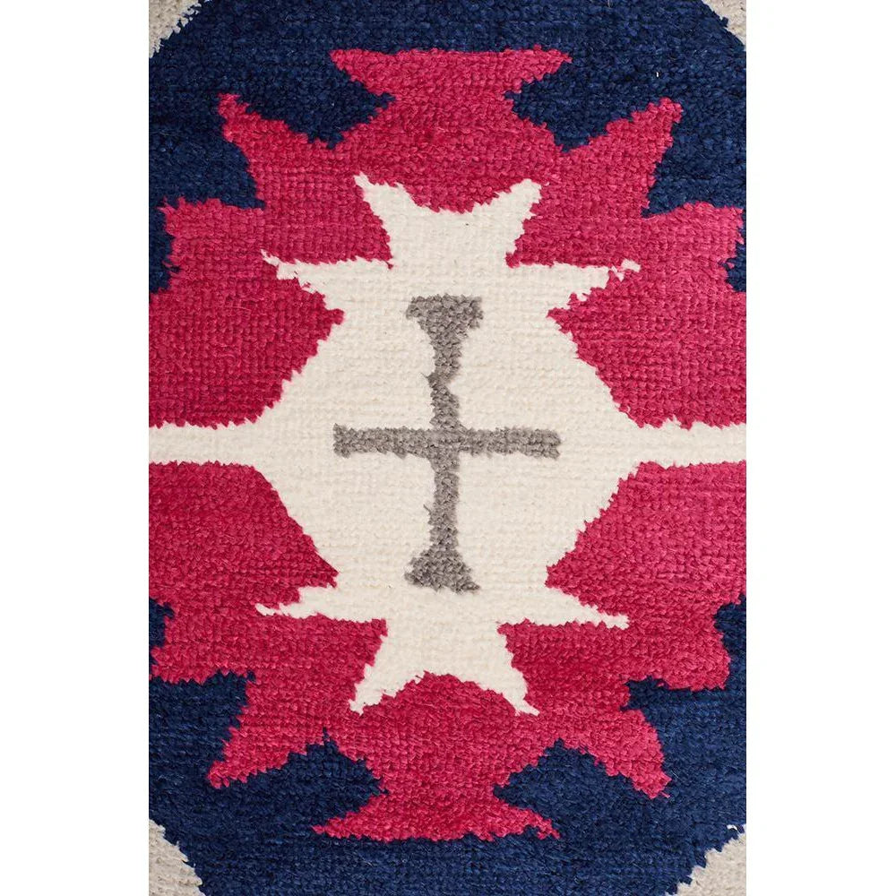 Zanzibar 761 Crimson - ICONIC RUGS