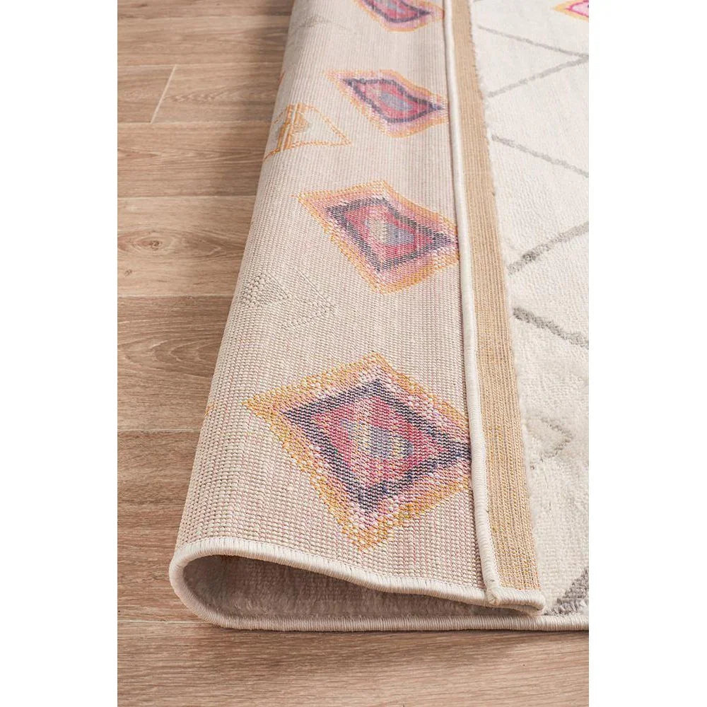 Zanzibar 763 White - ICONIC RUGS